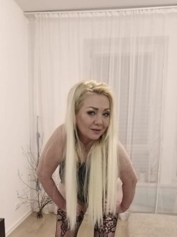 Проститутка Зина